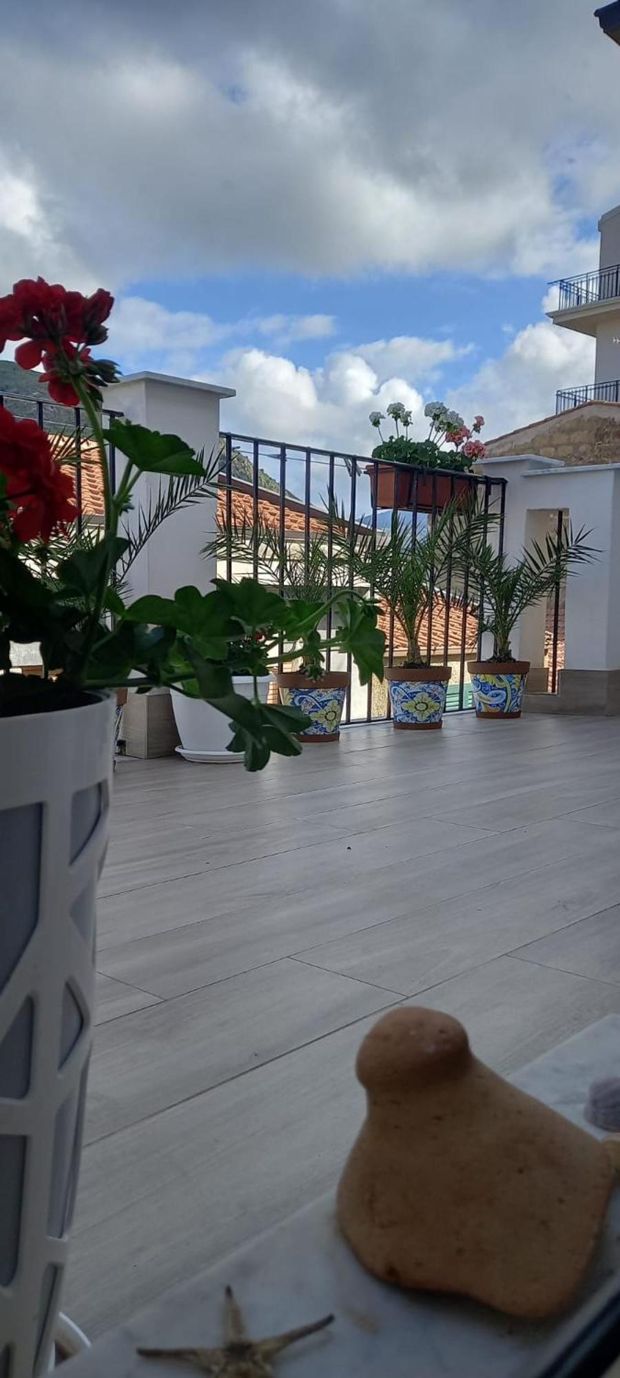 拉斯卡里Regina Stella住宿加早餐旅馆 外观 照片